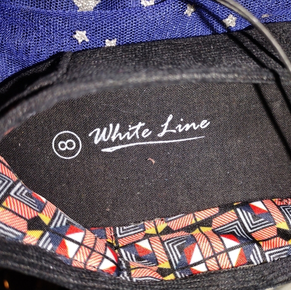 ❤️NEW! White Line Canvas Flats ❤️ - Picture 3 of 3